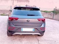 Usata VW T-Roc Life 110 CV (80 kW) 2023 Grigio SUV