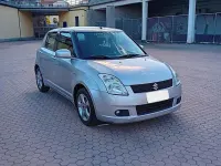 Usata Suzuki Swift 92 CV (67 kW) 2005 Grigio Utilitaria