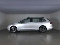 Usata VW Golf VIII Life 110 CV (80 kW) 2023 Reflex silver metallizzato Station wagon