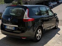 Usata Renault Scenic E-Tech Dynamique 130 CV (95 kW) 2009 Nero SUV