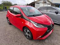 Usata Toyota Aygo Cool 69 CV (50 kW) 2016 Rosso Utilitaria