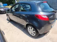 Usata Mazda 2 75 CV (55 kW) 2009 Grigio Utilitaria