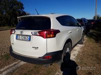 usata Toyota RAV4 4x4 2200