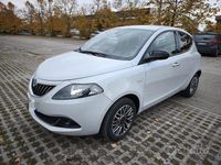 Usata Lancia Ypsilon Gold 69 CV (50 kW) 2021 Utilitaria