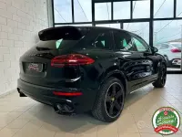 Usata Porsche Cayenne Platinum Edition 250 CV (183 kW) 2017 Nero SUV
