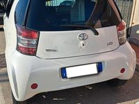 Usata Toyota iQ 98 CV (72 kW) 2009 Bianco Utilitaria