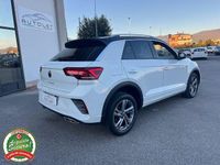 Usata VW T-Roc R-line 110 CV (80 kW) 2022 Bianco SUV