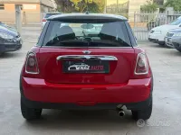 Usata Mini Cooper 120 CV (88 kW) 2010 Rosso Utilitaria