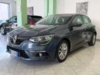 Usata Renault Mégane Zen 110 CV (80 kW) 2018 Grigio Berlina