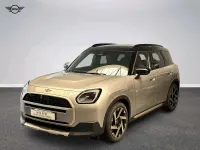 Usata Mini Countryman Favoured 150 kW (204 CV) 2026 Grigio SUV