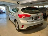 Usata Ford Focus ST-Line 120 CV (88 kW) 2019 Argento Berlina