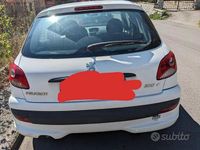 Usata Peugeot 206+ 60 CV (44 kW) 2010 Bianco Utilitaria