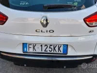Usata Renault Clio Zen 75 CV (55 kW) 2017 Bianco Station wagon