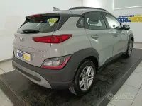 Usata Hyundai Kona 120 CV (88 kW) 2023 Grigio metallizzato SUV