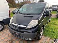 Usata Opel Vivaro 116 CV (85 kW) 2010 Nero Monovolume