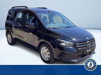 Usata Mercedes T180 115 CV (84 kW) 2025 Nero Monovolume