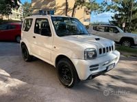 Usata Suzuki Jimny 82 CV (60 kW) 2004 Bianco SUV
