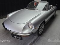 Usata Alfa Romeo GT Junior 106 CV (77 kW) 1970 Grigio Cabrio