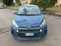 Usata Hyundai i10 66 CV (48 kW) 2015 Bluazzurro Utilitaria