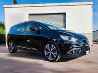 Usata Renault Grand Scénic IV Life 110 CV (80 kW) 2017 Nero Monovolume