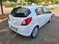 Usata Opel Corsa 86 CV (63 kW) 2013 Bianco Utilitaria