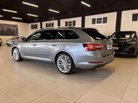 Usata Skoda Superb LAURIN & KLEMENT 190 CV (139 kW) 2018 Grigio Station wagon