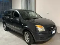 Usata Ford Fusion 80 CV (58 kW) 2008 Utilitaria