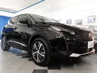 Usata Peugeot 3008 Allure 130 CV (95 kW) 2023 Nero SUV
