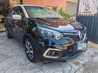 Usata Renault Captur Intens 90 CV (66 kW) 2016 Nero SUV