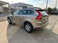 Usata Volvo XC60 Kinetic 135 CV (99 kW) 2014 Marrone SUV