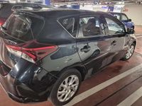 Second-hand Toyota Auris Hybrid Active 99 CP (72 kW) 2015 Berlinǎ