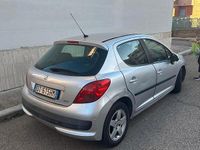 Usata Peugeot 207 75 CV (55 kW) 2009 Grigio Utilitaria