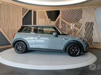 Usata Mini ONE 75 CV (55 kW) 2020 Grigio Utilitaria