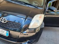 Usata Toyota Yaris Sol 65 CV (47 kW) 2006 Nero Utilitaria