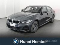 Usata BMW 320e M Sport 203 CV (149 kW) 2022 Grigio Berlina