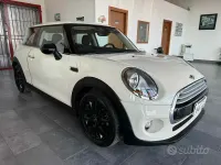 Usata Mini One D 95 CV (69 kW) 2016 Beige Utilitaria