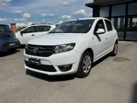 Usata Dacia Sandero Lauréate 75 CV (55 kW) 2013 Bianco Berlina
