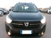 Usata Dacia Dokker Stepway 95 CV (69 kW) 2020 Grigio Monovolume