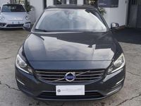 Usata Volvo V60 Momentum 114 CV (83 kW) 2014 Blu/azzurro Station wagon