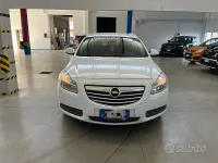 Usata Opel Insignia 131 CV (96 kW) 2013 Bianco pastello Station wagon