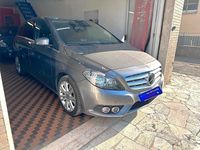 Usata Mercedes B200 Business 135 CV (99 kW) 2014 Marrone Monovolume