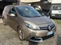 Usata Renault Scénic III 110 CV (80 kW) 2014 Marrone Monovolume