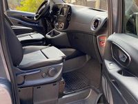 Usata Mercedes Vito 190 CV (139 kW) 2023 Grigio Furgone