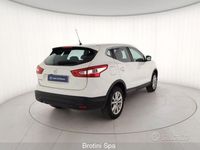 Usata Nissan Qashqai Acenta 110 CV (80 kW) 2017 Bianco SUV