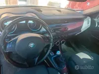 Usata Alfa Romeo Giulietta Progression 170 CV (125 kW) 2011 Grigio Utilitaria