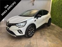 Usata Renault Captur Techno 100 CV (73 kW) 2023 Bianco SUV
