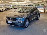 Usata VW T-Roc Advance 150 CV (110 kW) 2018 Grigio SUV