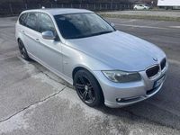 Usata BMW 318 143 CV (105 kW) 2012 Argento Station wagon