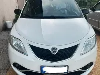Usata Lancia Ypsilon 95 CV (69 kW) 2017 Bianco Utilitaria