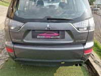 Usata Mitsubishi Outlander Invite 140 CV (102 kW) 2007 Fumo di londra SUV